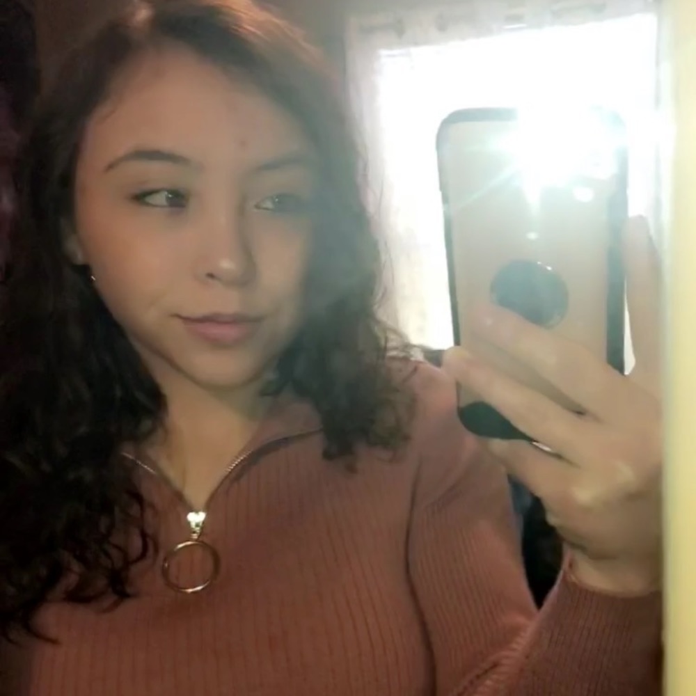 Meet your Posher, Josie